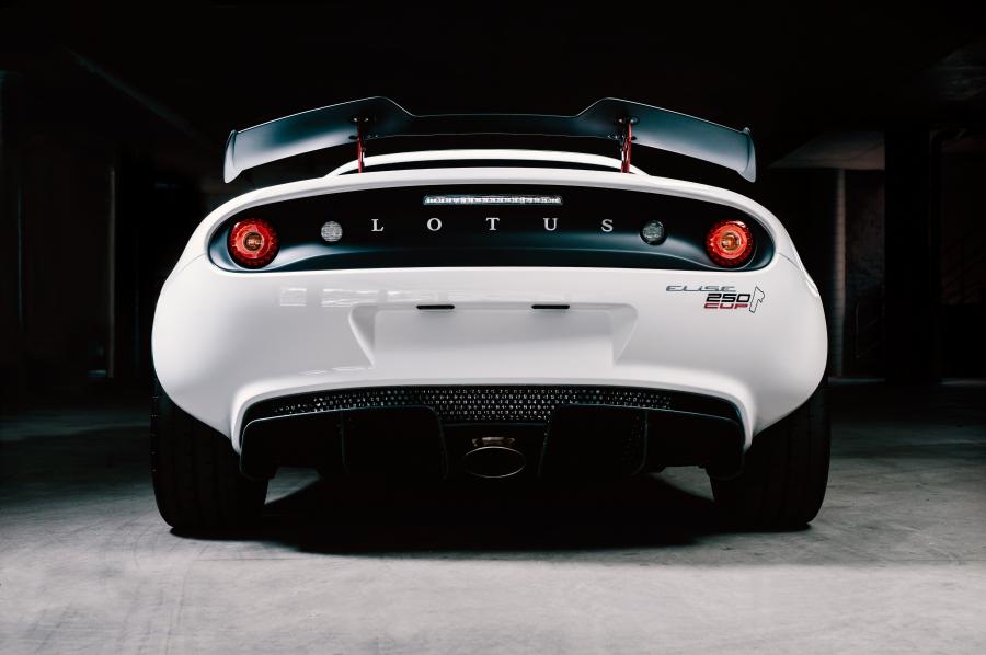  Lotus Elise Cup 250 Bathurst Edition 2020 года  (AU) (фото 8 из 8)
